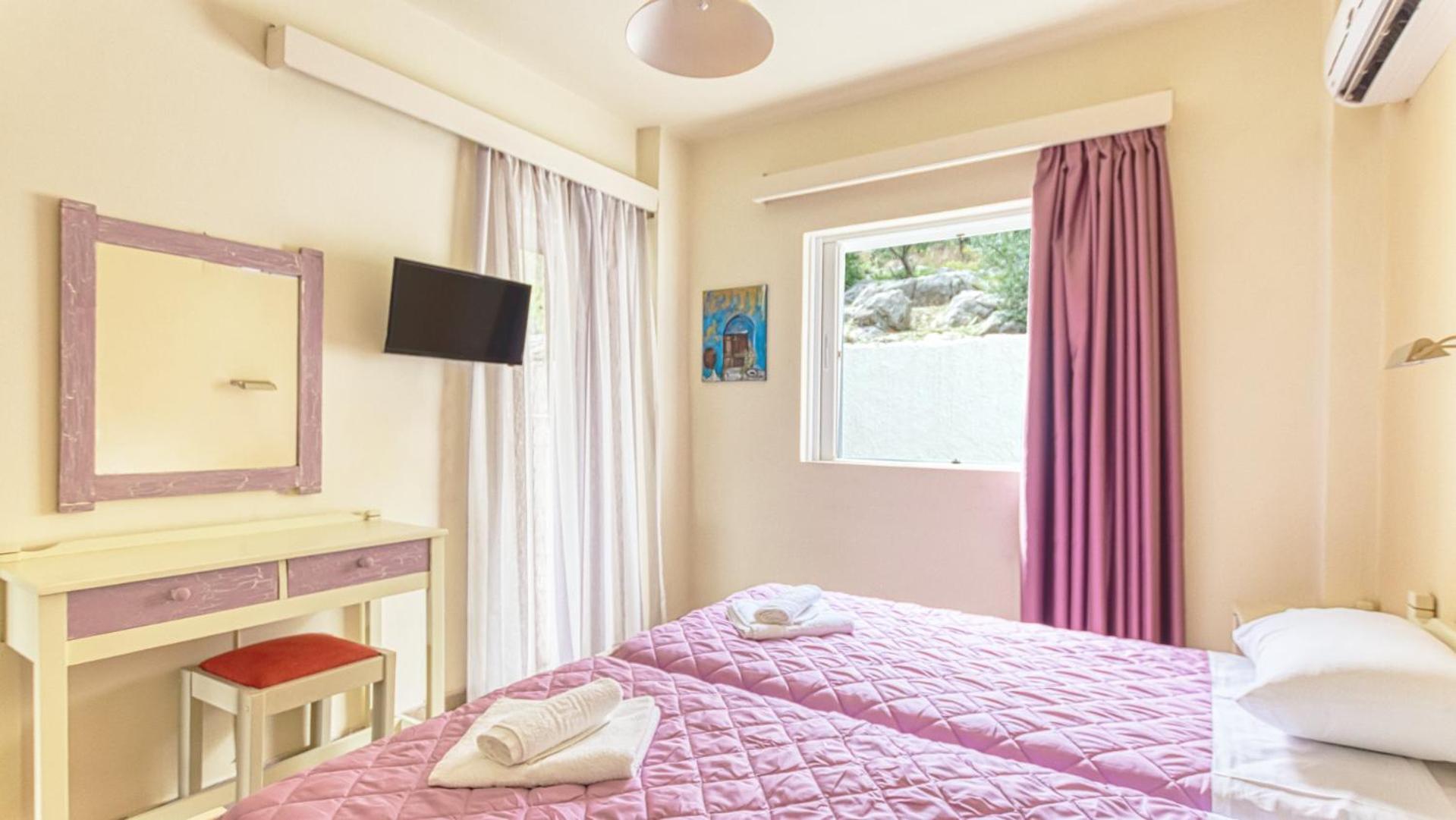 Akrotopi Apartments & Studios Tolón 외부 사진