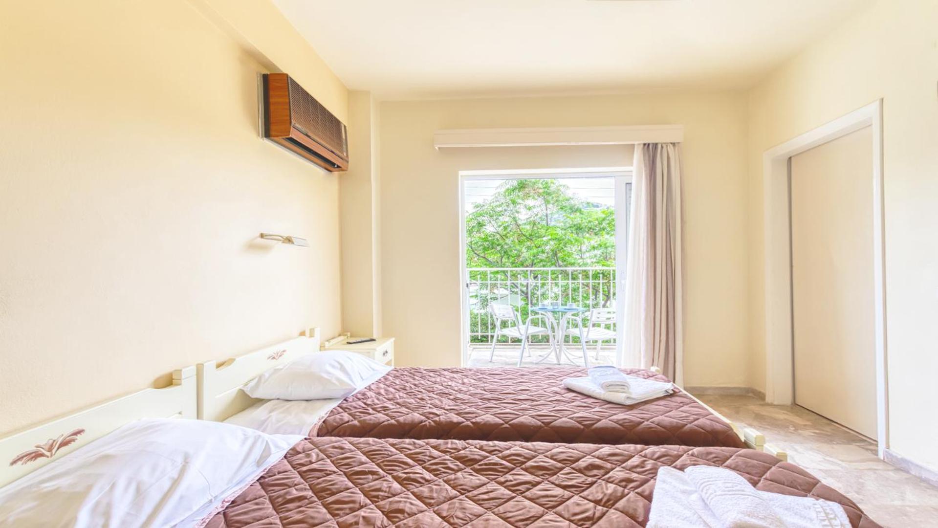 Akrotopi Apartments & Studios Tolón 외부 사진